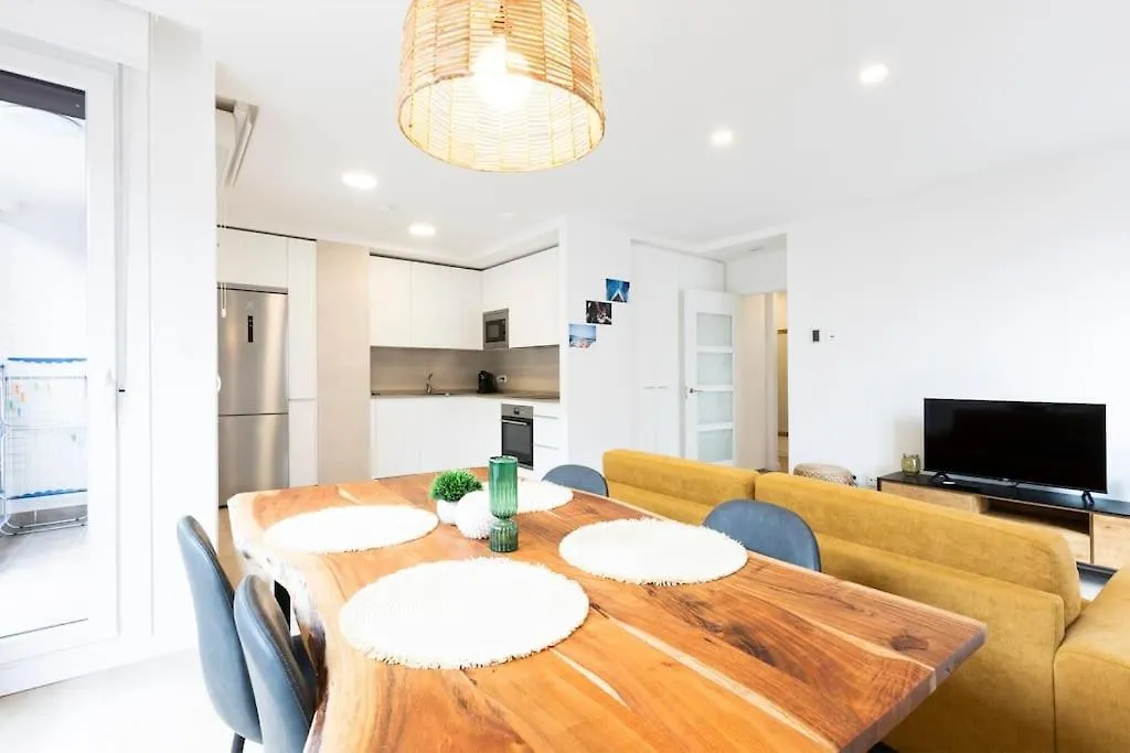 Portuko. Basquenjoy Apartment Hondarribia Spain